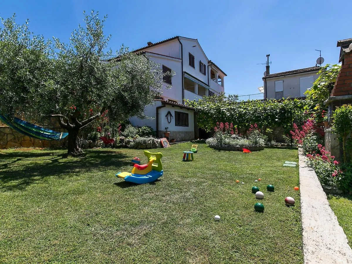 Apartments With A Parking Space Porec - 6922 0*,  Croatia
