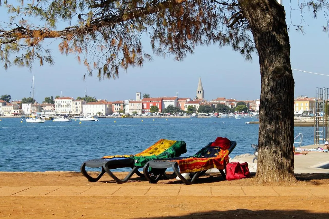 Apartments With A Parking Space Porec - 6922
